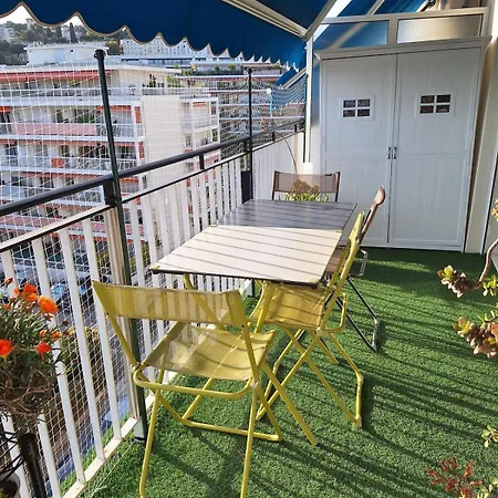 Superb 2 Bedrooms, Pools, Quiet, Near Sea Nizza