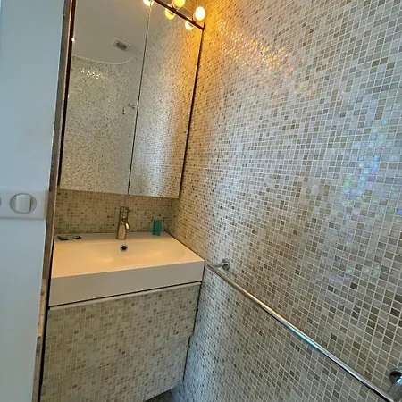 Superb 2 Bedrooms, Pools, Quiet, Near Sea Nizza